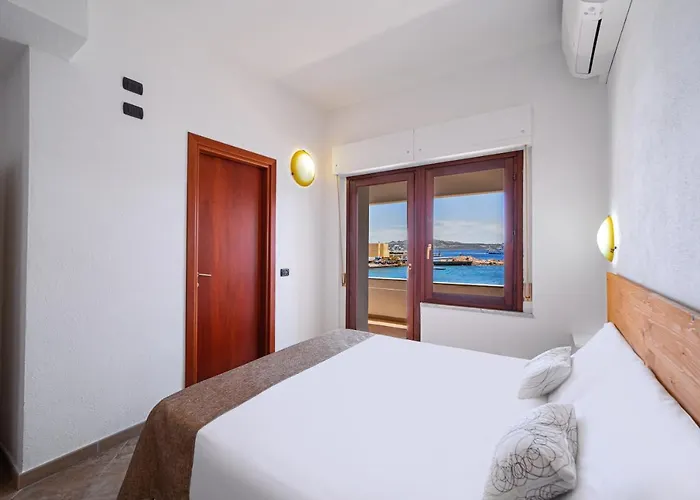 Il Gabbiano فندق لا ماداّلينا